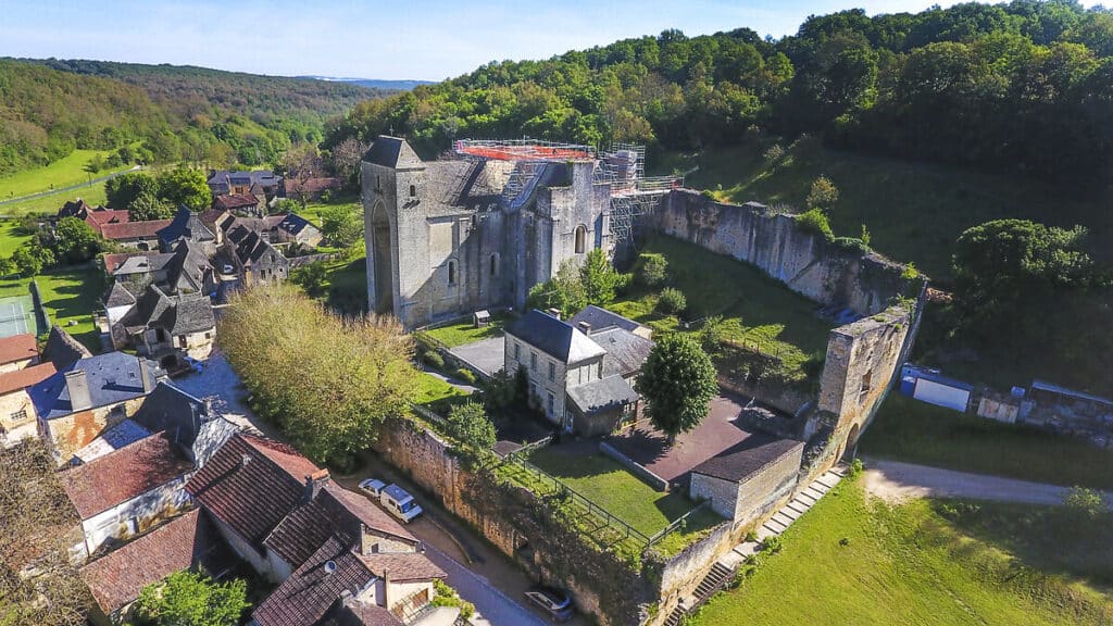 Saint-Amand-de-coly