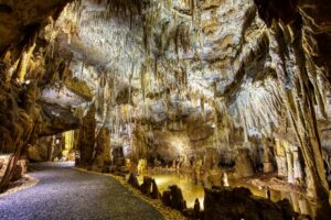 Grotte de Domme