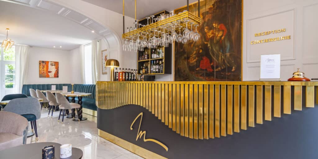 Reception du Château de Maraval, hotel 4 étoiles en Dordogne