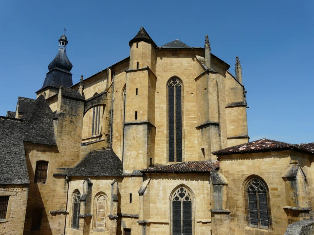 Cathédrale Notre-Dame de Saint-Sacerdos à Sarlat-la-Canéda